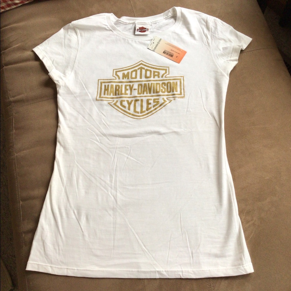 Cute white Harley Davidson T-shirt